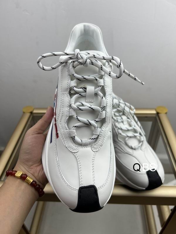 Gucci Men's Shoes 491